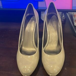 Bandolino Patent Leather Pumps